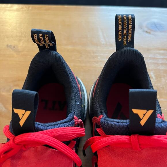 Adidas Trae Young 1 GY3772 Men’s Size 9 Red Black Basketball Shoes Atlanta Hawks - Picture 4 of 11